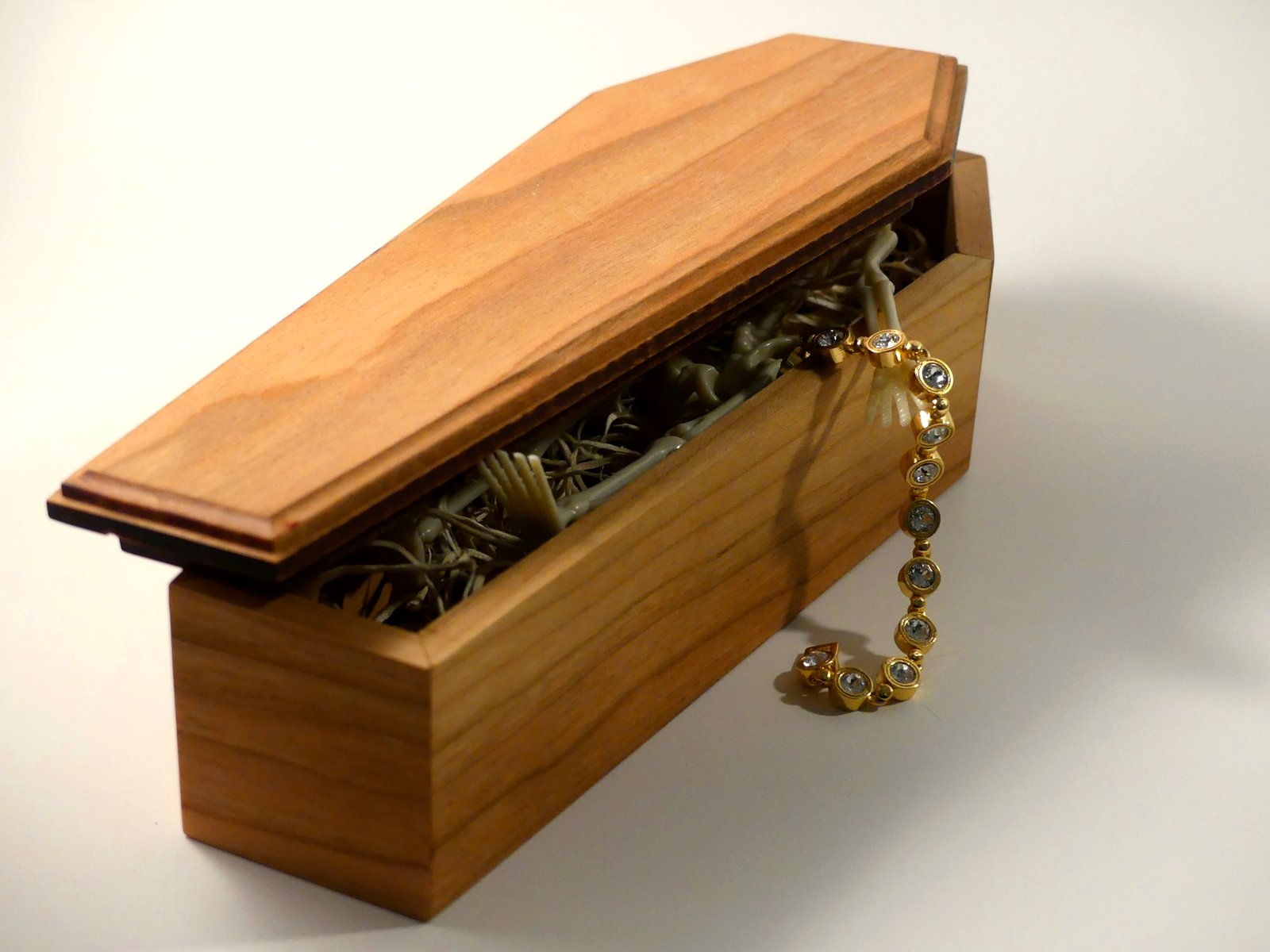 Cherry Coffin