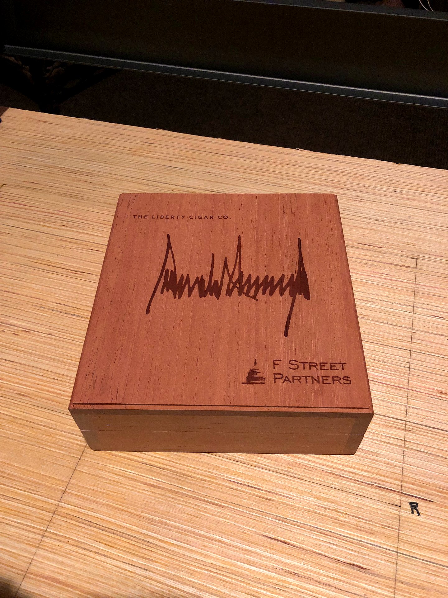 Liberty Cigar Box — Donald J. Trump