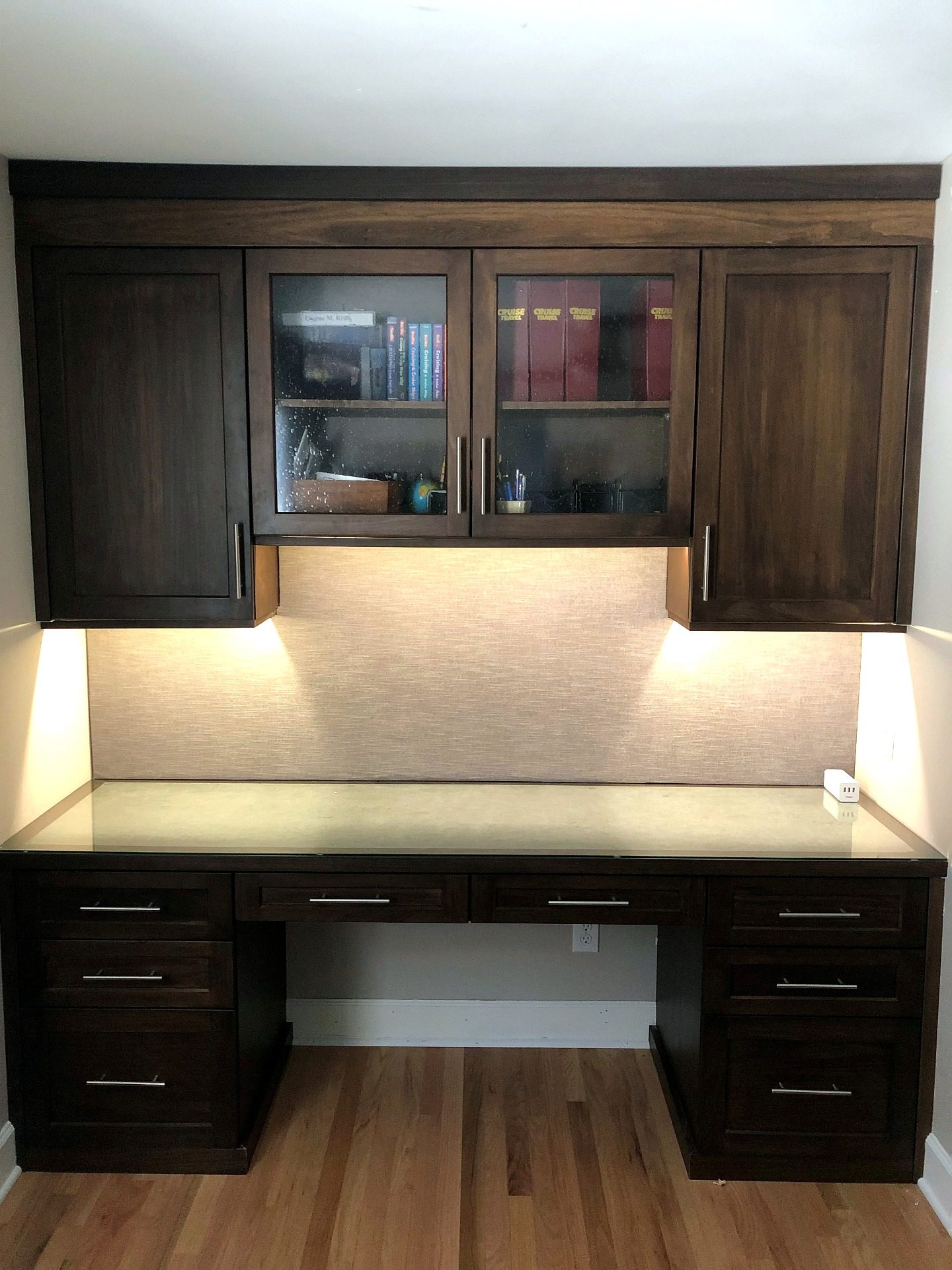 DDB Office Desk