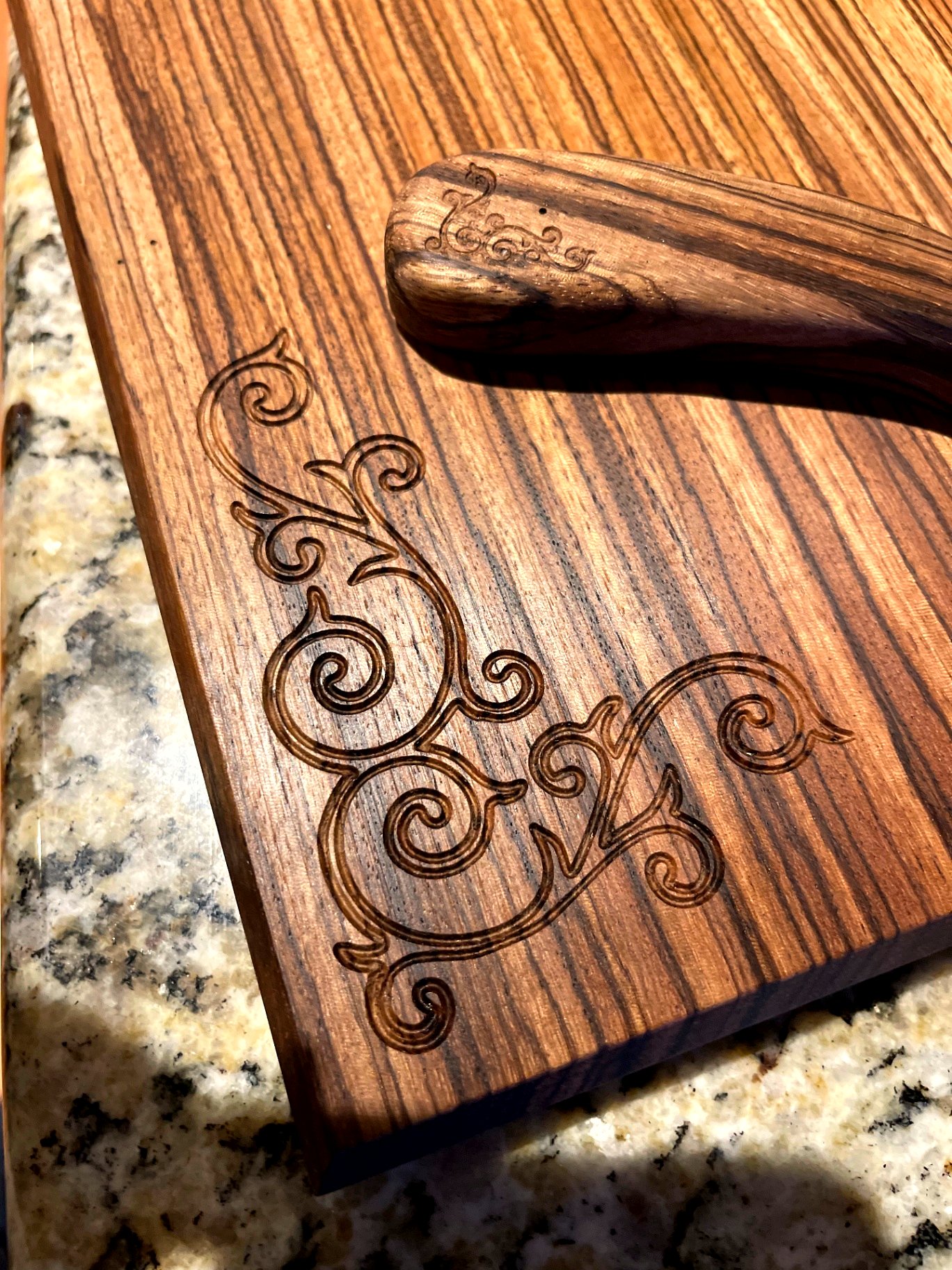 Custom Engraved Cutting Board & Knife