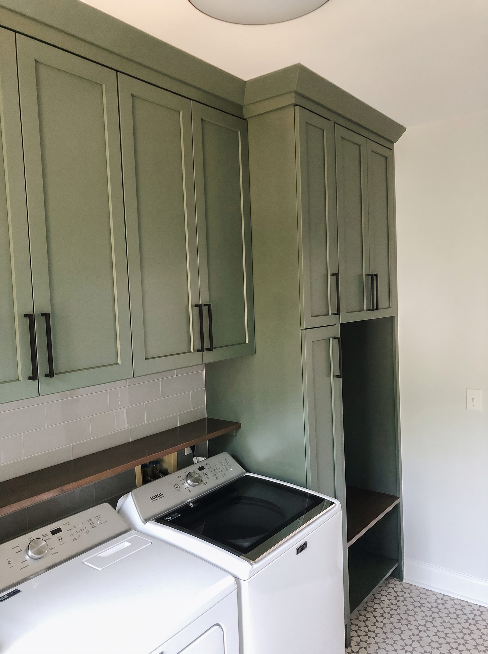 DDB Laundry & Bedroom